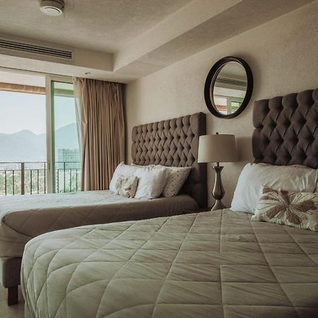 Grand Venetian Beachfront Condos Πουέρτο Βαγιάρτα Εξωτερικό φωτογραφία