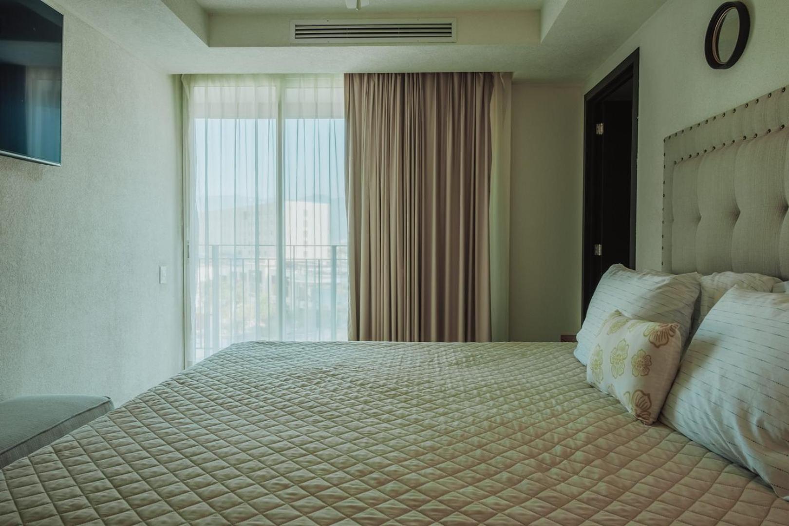 Grand Venetian Beachfront Condos Πουέρτο Βαγιάρτα Εξωτερικό φωτογραφία