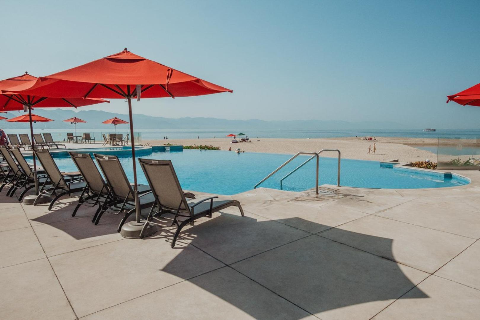 Grand Venetian Beachfront Condos Πουέρτο Βαγιάρτα Εξωτερικό φωτογραφία